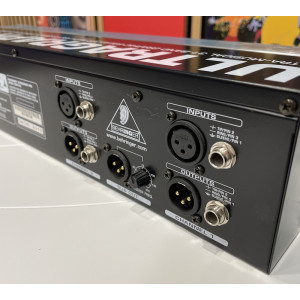 Behringer FBQ3102 Ultragraph PRO